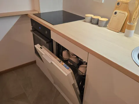 Izdavanje, jednosoban stan, 51m², Dahna, Podgorica - image 11