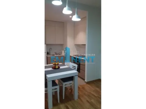 Rent, two bedroom apartment, 56m², Savski Venac, Beograd - image 3