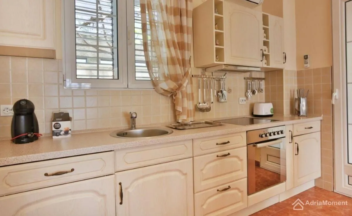 Sale, house, 560m², Sveti Stefan, Budva
