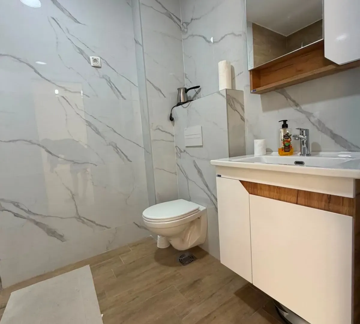 Prodaja, jednosoban stan, 35m², Centar, Bar