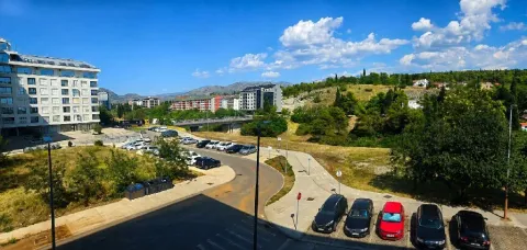 Prodaja, dvosoban stan, 64m², Obala Morače, Podgorica - image 15