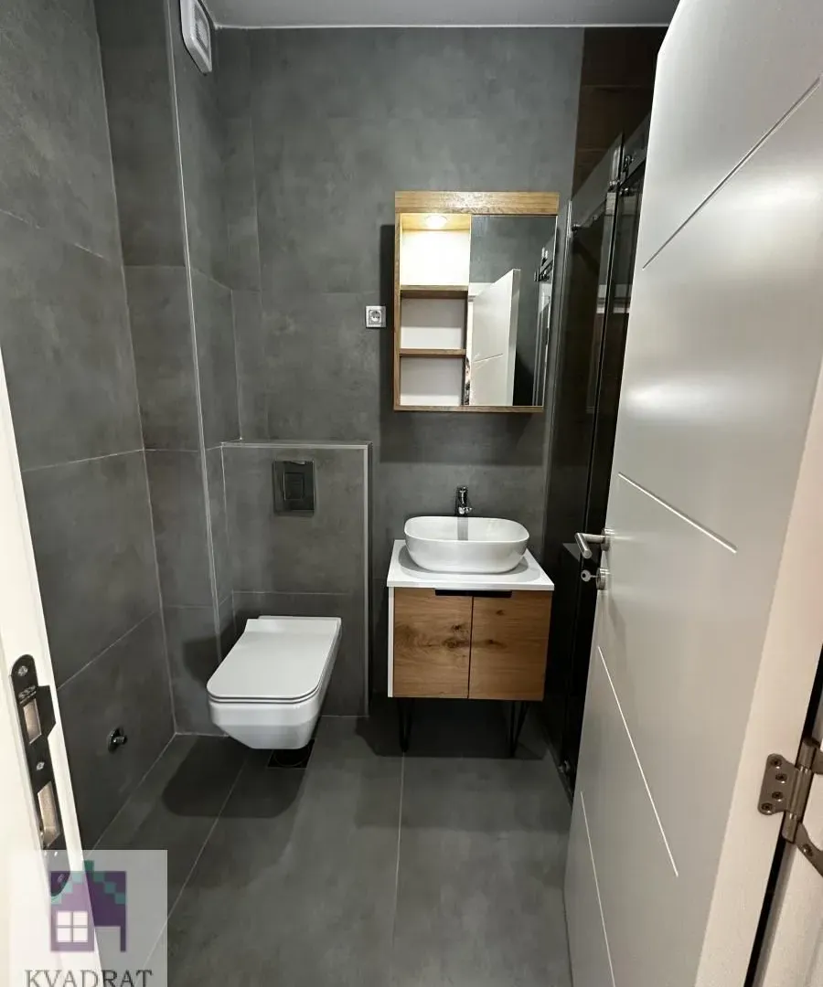 Prodaja, dvosoban stan, 59m², Centar, Ub