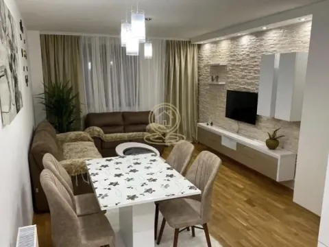 Sale, three bedroom apartment, 67m², Medijana, Niš - image 2