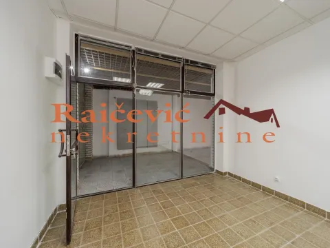 Prodaja, poslovni prostor, 49m², Voždovac Sve Podlokacije, Beograd - image 18