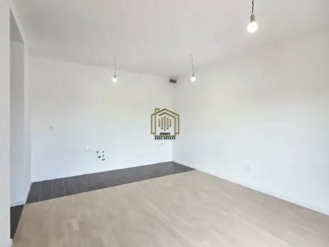 Rent, one bedroom apartment, 48m², Tološi, Podgorica - image 2
