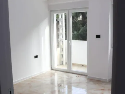 Prodaja, trosoban stan, 104m², Preko Morače, Podgorica - image 6