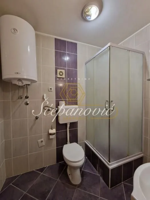 Sale, three bedroom apartment, 63m², Rotkvarija, Novi Sad Sve Podlokacije