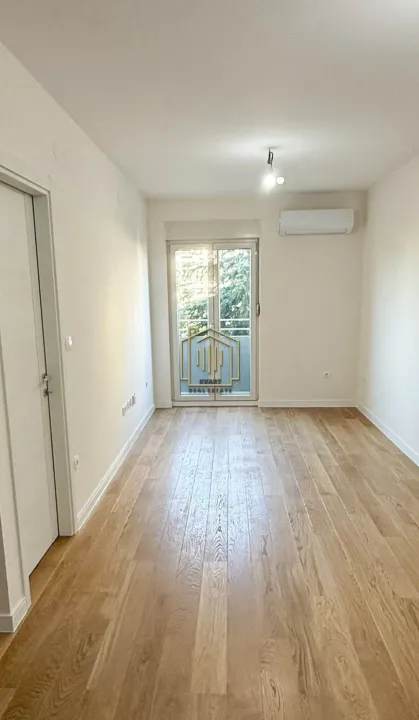 Rent, one bedroom apartment, 40m², Central Point, Podgorica