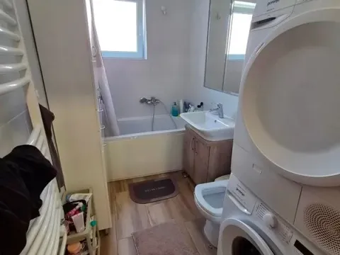 Sale, three bedroom apartment, 60m², Palilula Sve Podlokacije, Beograd - image 8