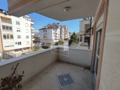 Rent, office space, 150m², Stara Varoš, Podgorica - image 11
