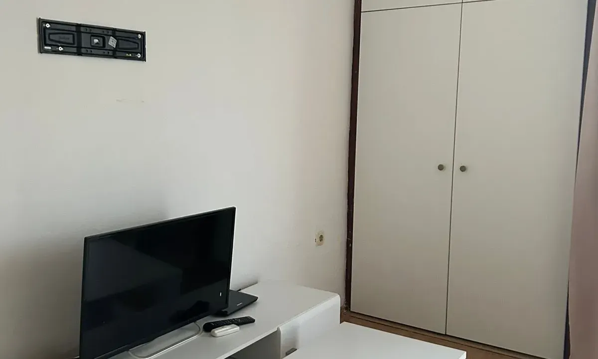 Rent, one bedroom apartment, 25m², Pobrežje, Podgorica