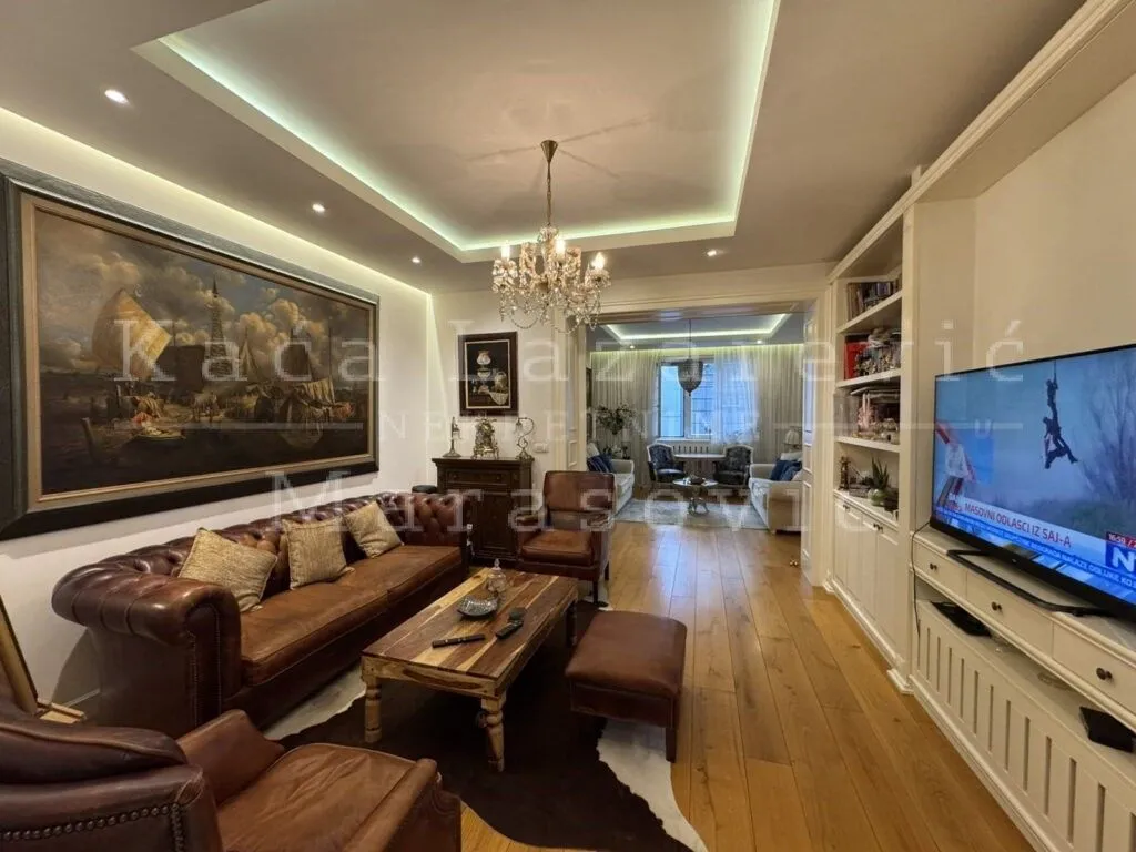 Prodaja, trosoban stan, 95m², Stari Grad, Beograd