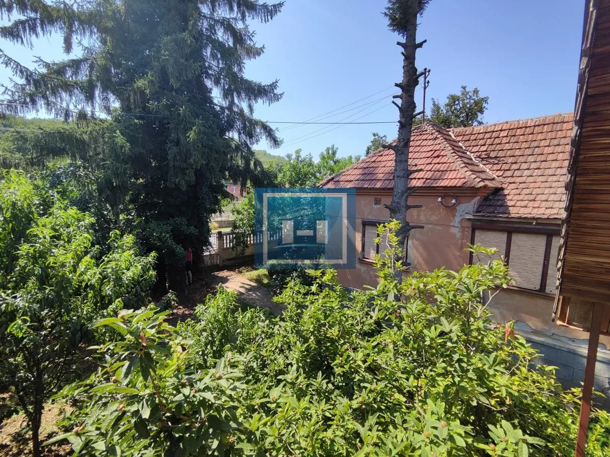 Prodaja, kuća, 200m², Majur, Jagodina