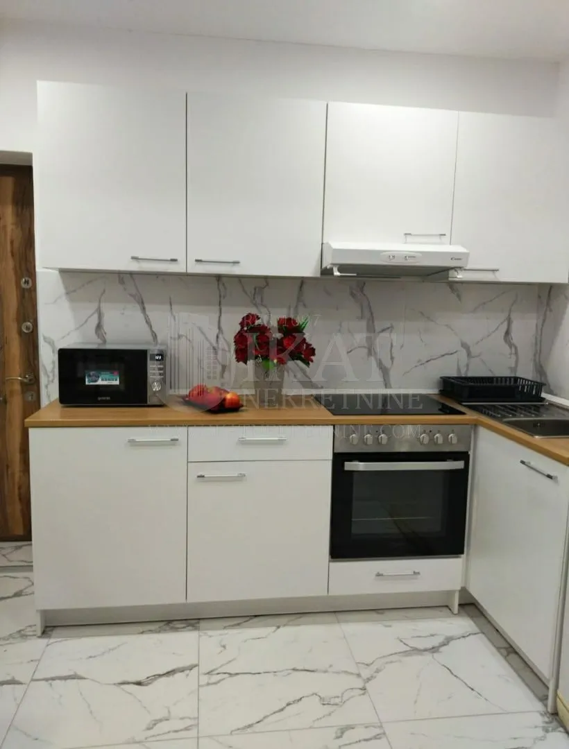 Izdavanje, dvosoban stan, 63m², Stari Grad, Beograd