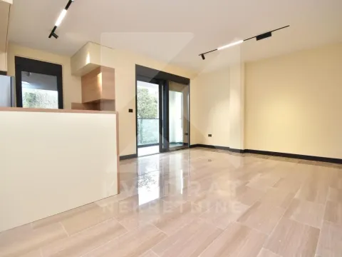 Izdavanje, poslovni prostor, 111m², Vezirov Most, Podgorica - image 3