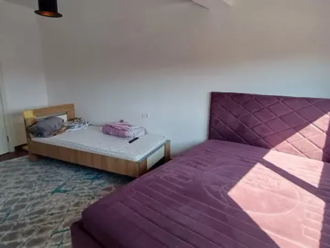 Izdavanje, jednosoban stan, 50m², Ulcinj, Crna Gora - image 10