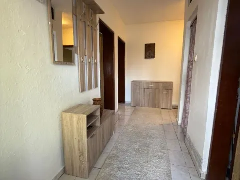 Rent, two bedroom apartment, 90m², Stari Aerodrom, Podgorica - image 4