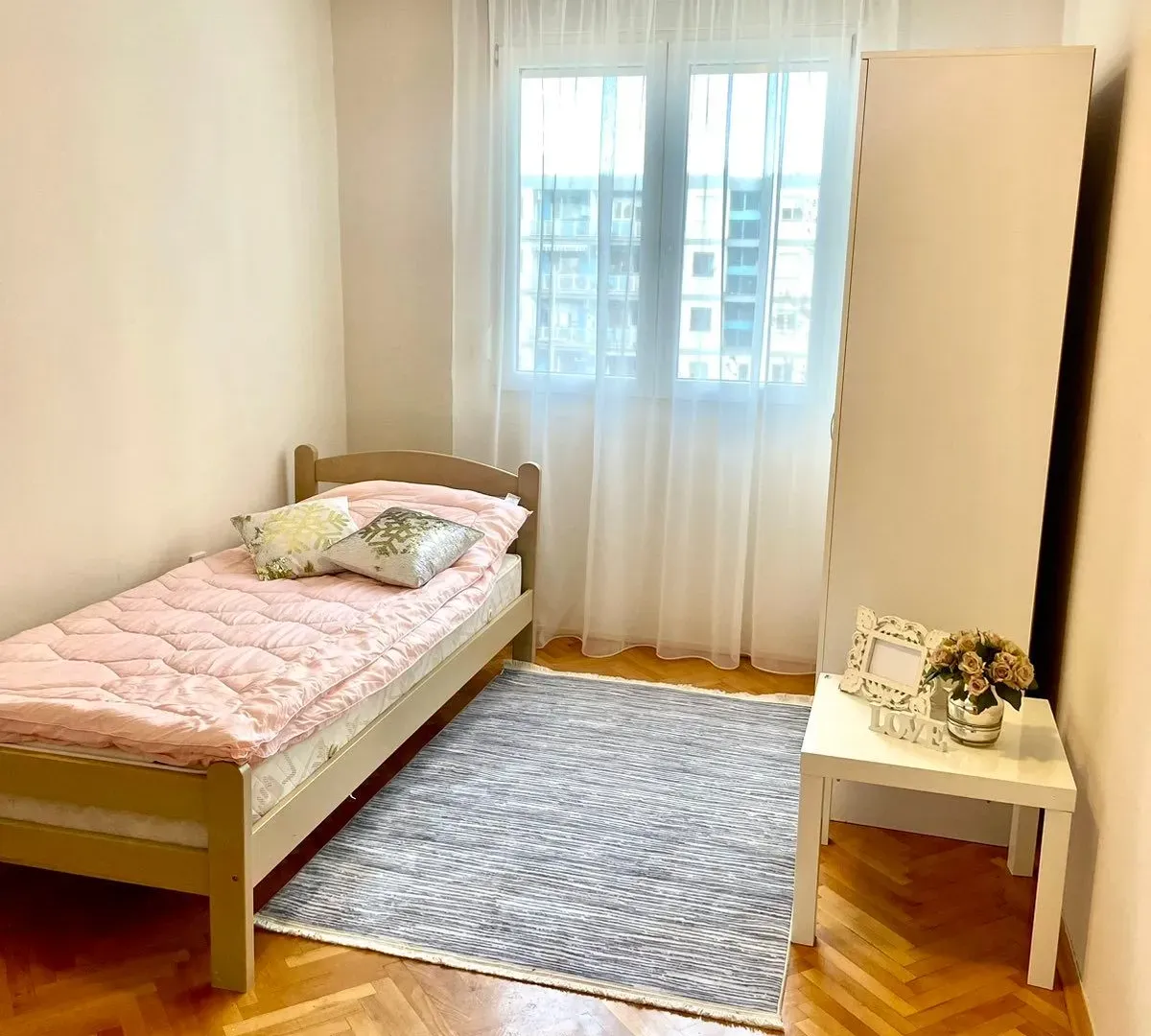 Rent, apartment, 87m², Centar, Podgorica
