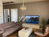 Izdavanje, četvorosoban stan, 123m², Sajam, Novi Sad Sve Podlokacije - image 2