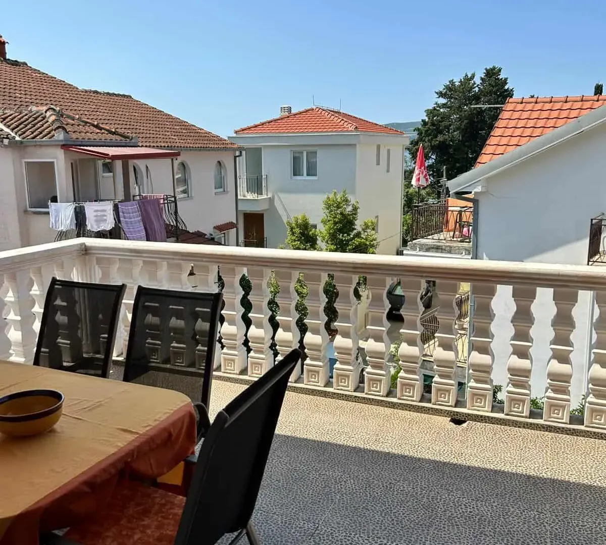 Rent, two bedroom apartment, 120m², Seljanovo, Tivat