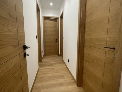 Prodaja, jednosoban stan, 83m², Adamovićevo Naselje, Novi Sad Sve Podlokacije - image 9