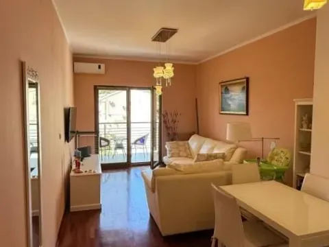 Prodaja, dvosoban stan, 61m², Petrovac, Budva - image 2