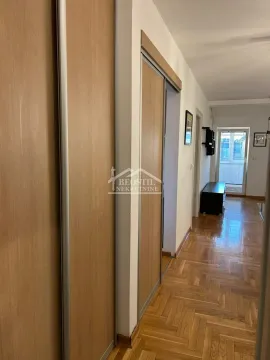 Prodaja, dvosoban stan, 42m², Kluz, Zvezdara Sve Podlokacije - image 4