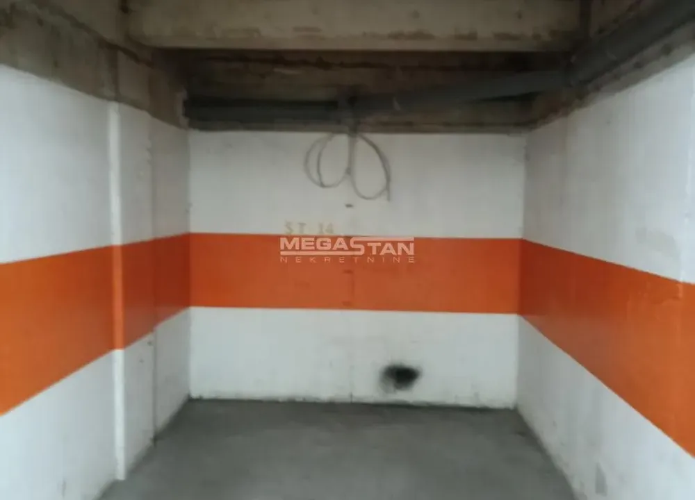 Rent, parking/garage, 11m², Lekino Brdo, Voždovac Sve Podlokacije