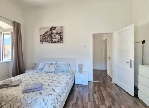 Prodaja, jednosoban stan, 42m², Stari Grad Kotor, Kotor - image 14