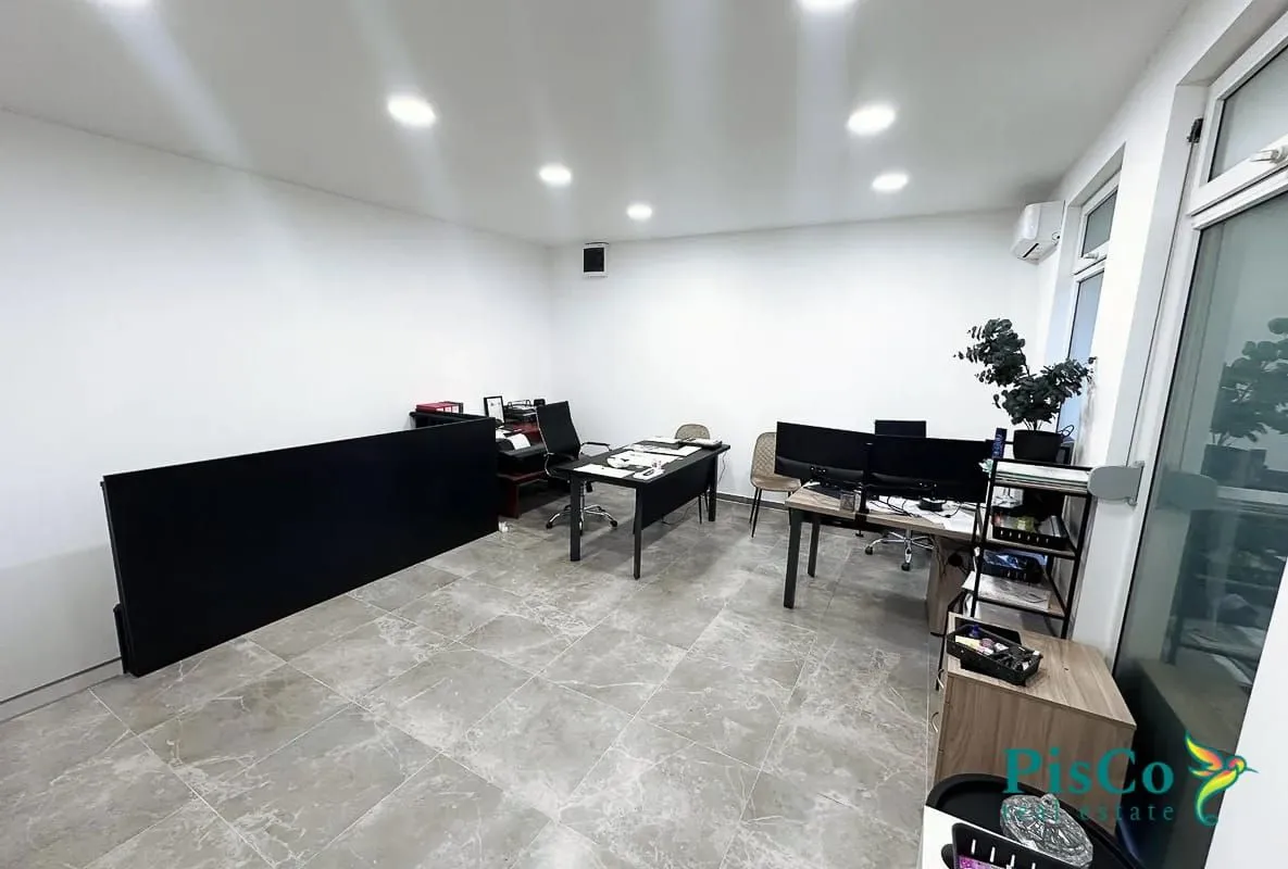 Sale, office space, 56m², Blok 9, Podgorica