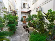 Prodaja, trosoban stan, 87m², Stari Grad, Budva - image 11