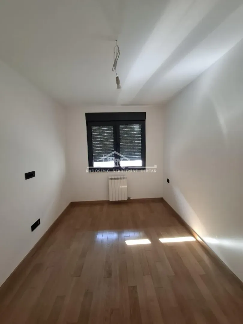 Sale, three bedroom apartment, 78m², Zvezdara Sve Podlokacije, Beograd