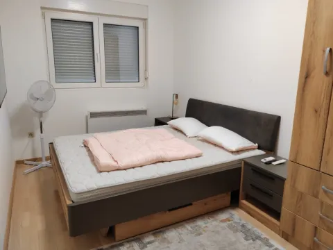 Izdavanje, dvosoban stan, 70m², City Kvart, Podgorica - image 6