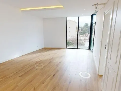 Prodaja, jednosoban stan, 51m², Tivat, Crna Gora - image 2