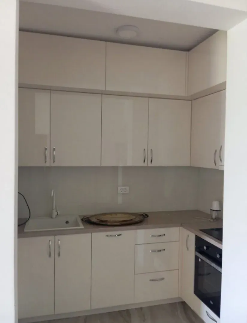 Prodaja, dvosoban stan, 104m², Mažina, Tivat