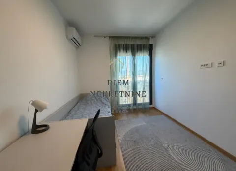 Rent, two bedroom apartment, 53m², Podgorica, Crna Gora - image 5