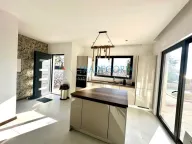 Sale, house, 250m², Utjeha, Ulcinj - image 8