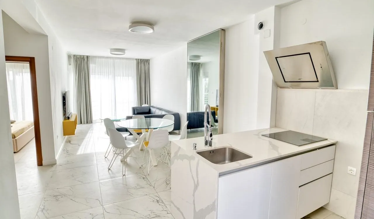 Sale, two bedroom apartment, 60m², Petrovac, Budva