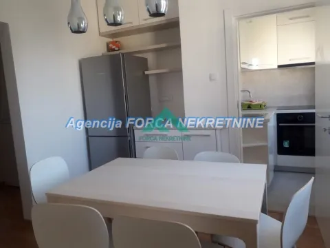 Izdavanje, dvosoban stan, 53m², Stari Grad, Beograd - image 4