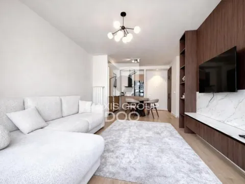 Prodaja, dvosoban stan, 72m², Savski Venac, Beograd - image 1