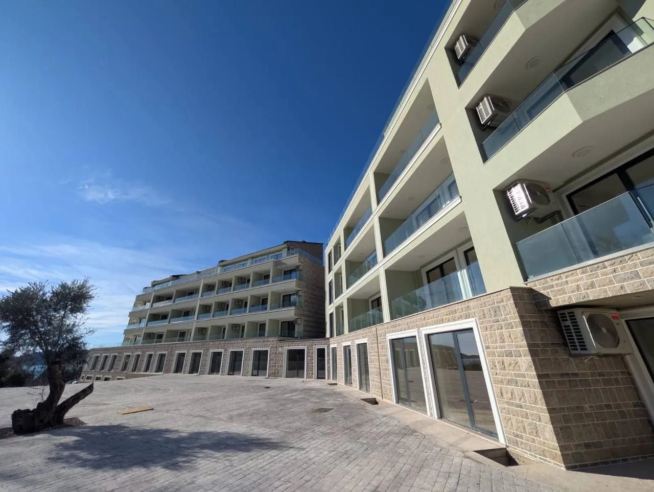 Sale, two bedroom apartment, 93m², Kamenovo, Budva