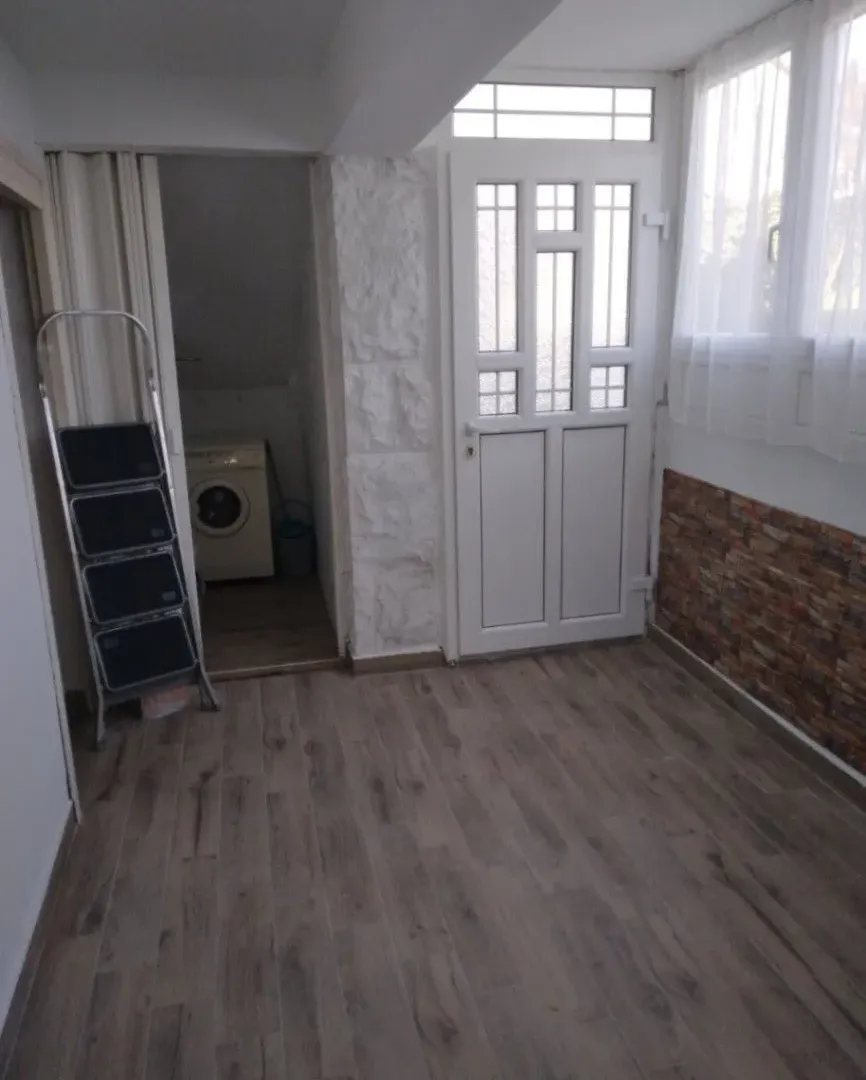 Izdavanje, stan, 55m², Momišići, Podgorica