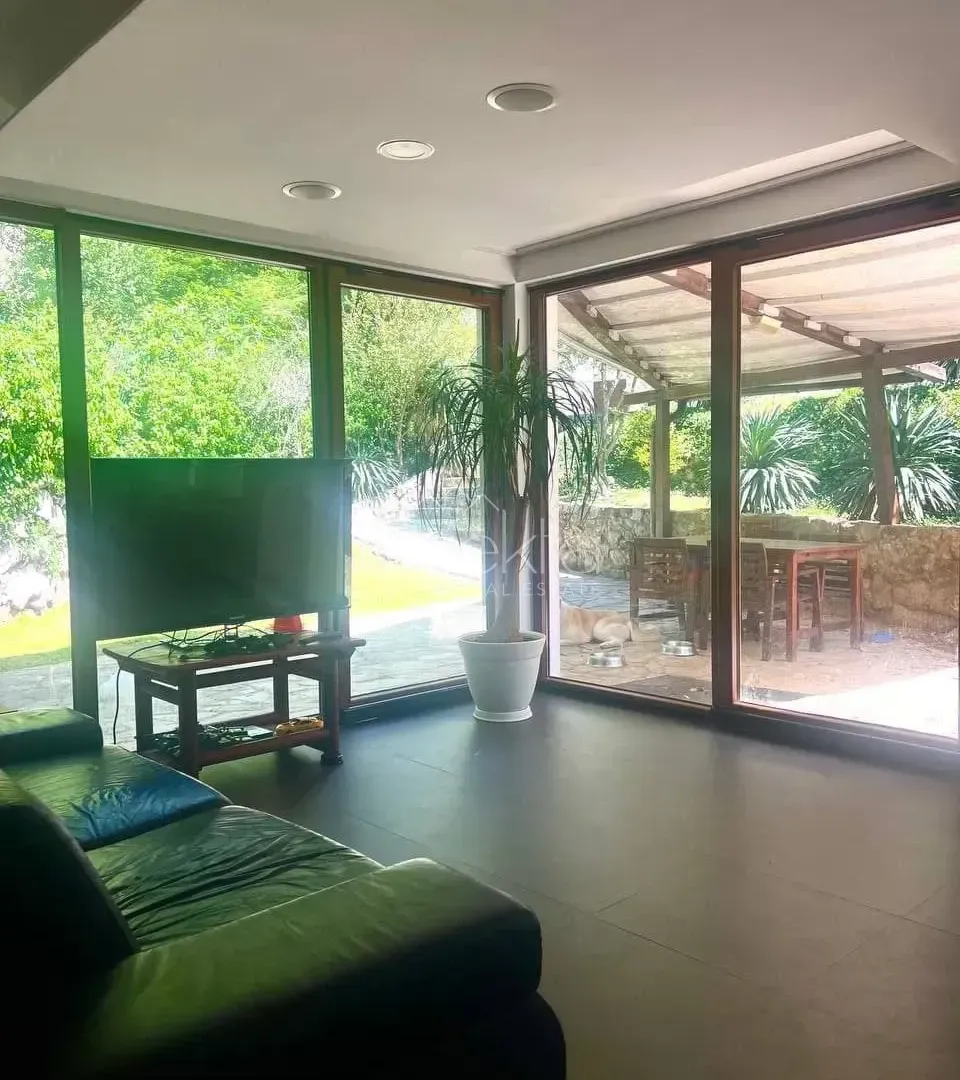 Rent, house, 160m², Kotor, Crna Gora