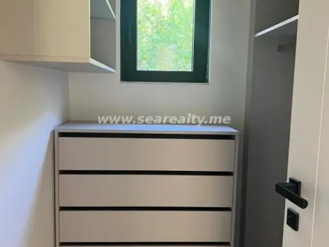 Sale, house, 273m², Tivat, Crna Gora - image 23