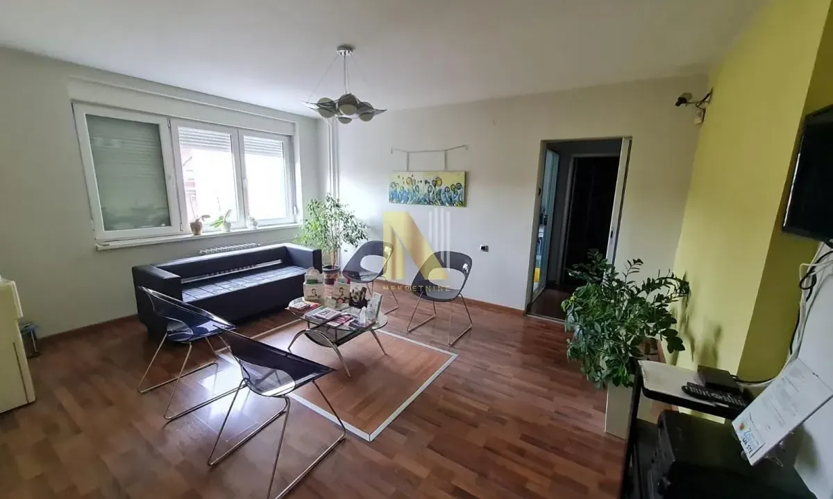 Izdavanje, poslovni prostor, 80m², Podbara, Novi Sad Sve Podlokacije