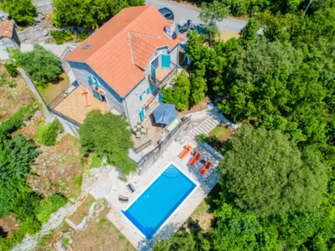Izdavanje, kuća, 150m², Luštica, Tivat - image 8