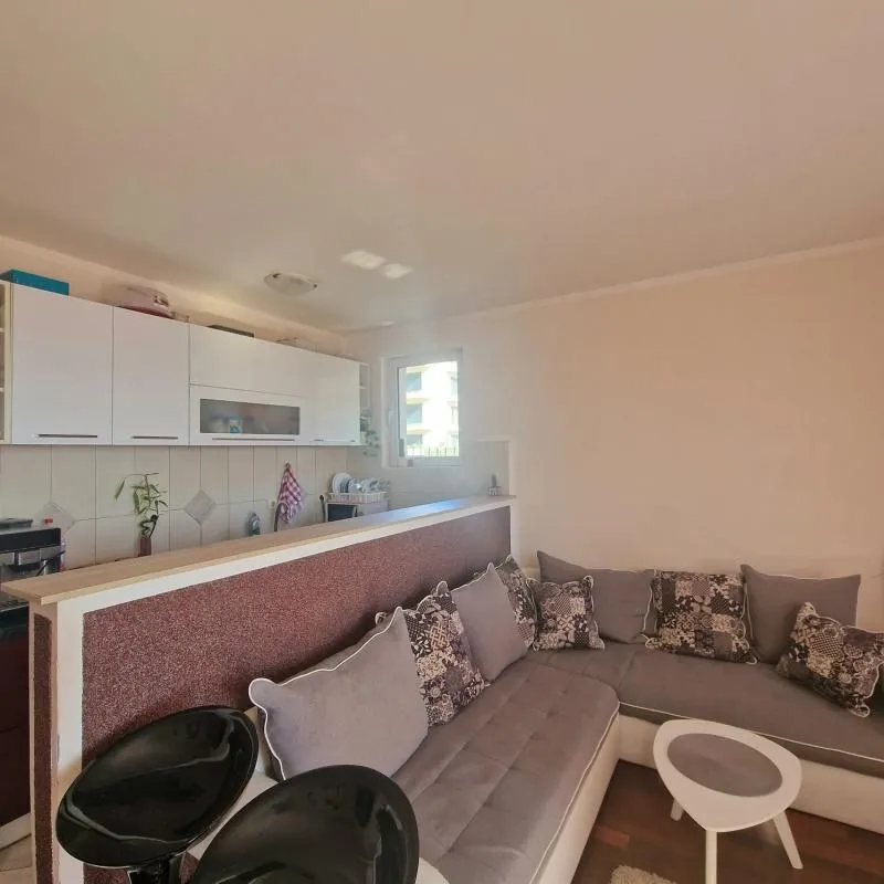 Sale, two bedroom apartment, 70m², Petrovac, Budva