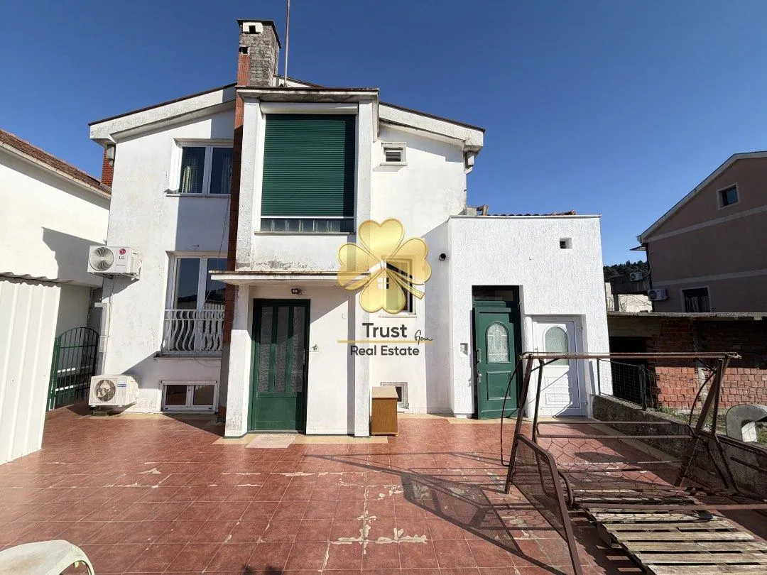 Rent, house, 70m², Zagorič, Podgorica