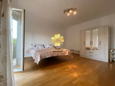 Izdavanje, dvosoban stan, 60m², Zagorič, Podgorica - image 8