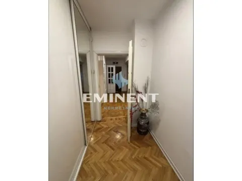 Sale, four bedroom apartment, 105m², Savski Venac, Beograd - image 6